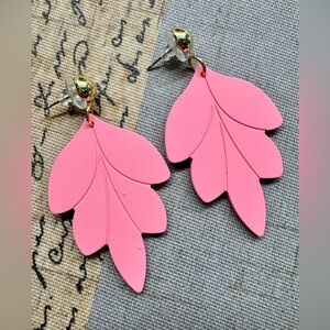 New Gold Tone & Pink Leaves Retro 80s Style Matte Finish Dangle Earrings - 2.50”